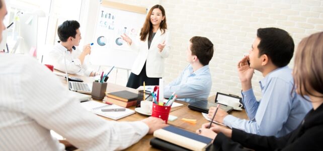 Pentingnya Pemimpin Bisnis yang Memotivasi Pentingnya Pemimpin Bisnis yang Memotivasi