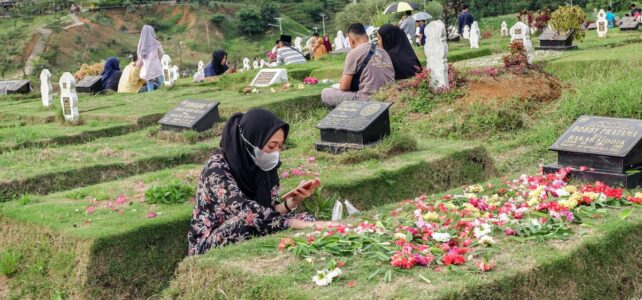 5 Inspirasi Makam yang Dapat Menenangkan Jiwa 5 Inspirasi Makam yang Dapat Menenangkan Jiwa